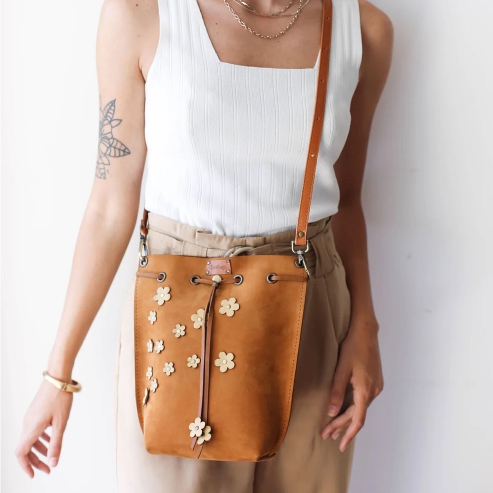 Floral Leather Bucket Bag QisaBags